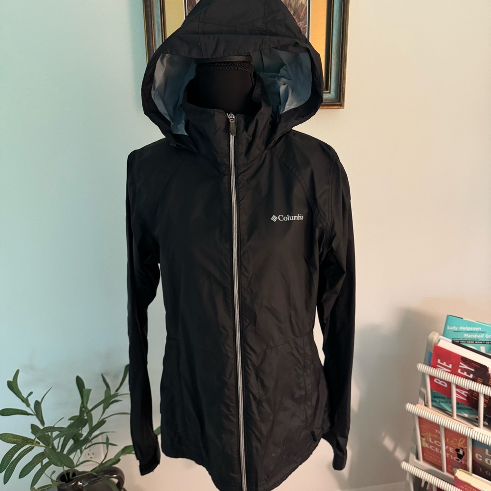 Columbia Women's Black Hooded Packable Rain Jacket